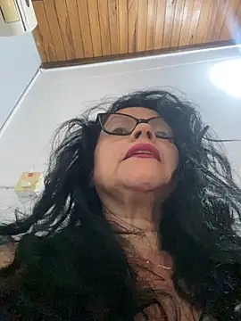 Sharongirl07 online show from November 21, 2025, 11:09 am