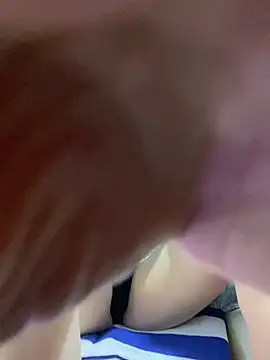 Snapshot of Sharongirl07 chatting on March 3, 2026, 1:06 pm Sharongirl07 online show from March 3, 2026, 1:06 pm