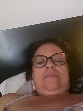 Snapshot of Sharongirl07 chatting on March 4, 2026, 11:38 am Sharongirl07 online show from March 4, 2026, 11:38 am