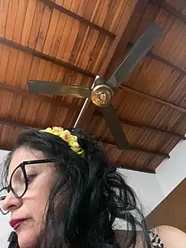 Snapshot of Sharongirl07 chatting on March 24, 2026, 1:49 pm Sharongirl07 online show from March 24, 2026, 1:49 pm