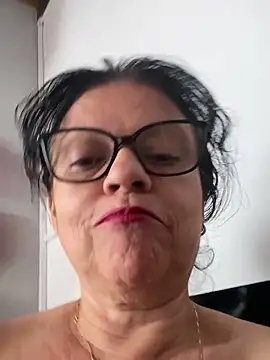 Snapshot of Sharongirl07 chatting on April 2, 2026, 2:58 pm Sharongirl07 online show from April 2, 2026, 2:58 pm