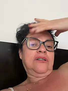 Sharongirl07 online show from July 1, 2026, 12:29 pm