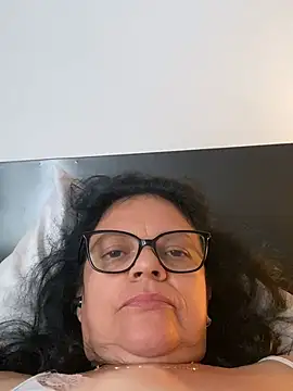 Sharongirl07 online show from July 7, 2026, 11:47 am