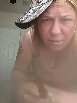 Snapshot of Playmate86 chatting on March 16, 2026, 5:50 pm Playmate86 online show from March 16, 2026, 5:50 pm