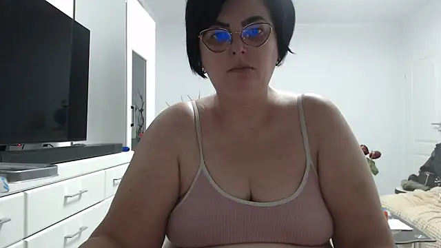 Snapshot of Amandamuller1982 chatting on March 9, 2026, 9:19 pm Amandamuller1982 online show from March 9, 2026, 9:19 pm