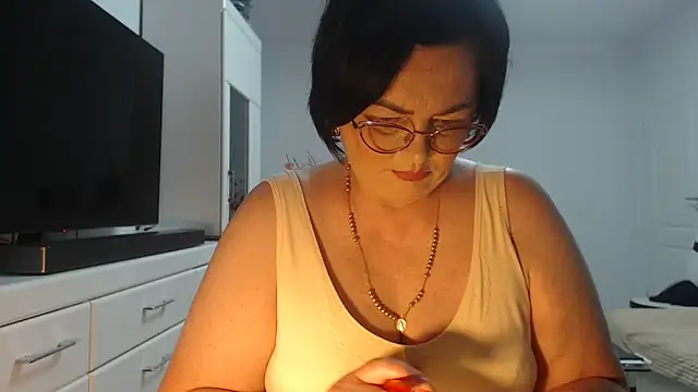 Snapshot of Amandamuller1982 chatting on June 10, 2026, 9:03 pm Amandamuller1982 online show from June 10, 2026, 9:03 pm