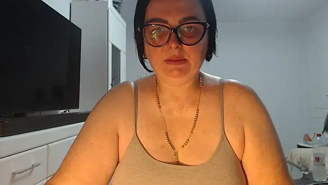 Snapshot of Amandamuller1982 chatting on July 1, 2026, 8:19 pm Amandamuller1982 online show from July 1, 2026, 8:19 pm