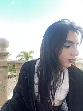 AdelinaAlia online show from April 9, 2026, 3:06 pm