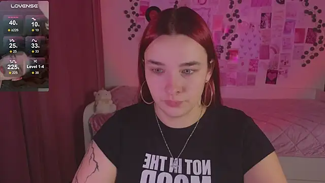 CookyDaisy online show from October 19, 2025, 10:10 pm