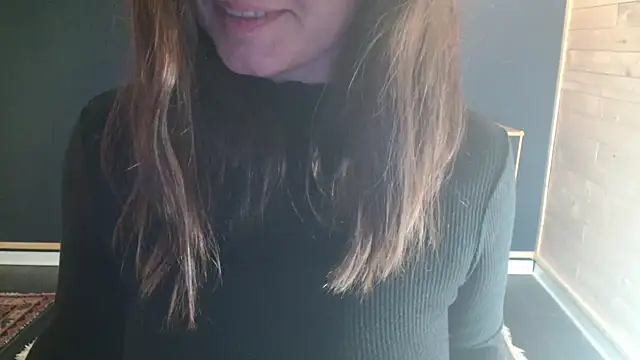 Snapshot of NovaBabe21 chatting on December 2, 2025, 9:47 am NovaBabe21 online show from December 2, 2025, 9:47 am