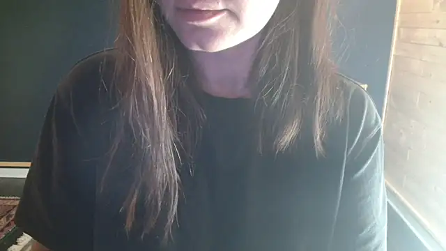 Snapshot of NovaBabe21 chatting on December 3, 2025, 5:48 am NovaBabe21 online show from December 3, 2025, 5:48 am