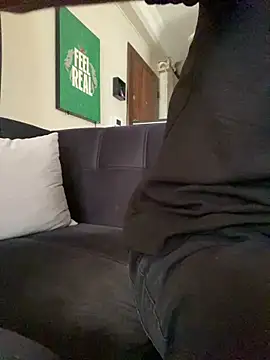 miranilayda online show from April 18, 2026, 12:09 pm