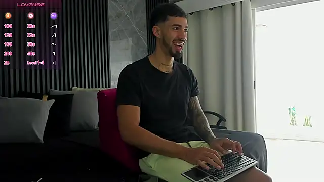 Duriel  online show from December 18, 2025, 6:14 pm