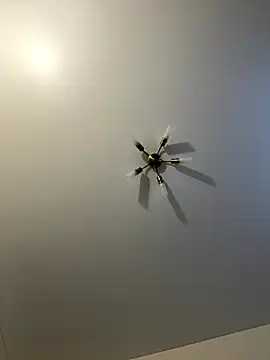 Snapshot of Sweet_Khalifa_ chatting on December 6, 2024, 1:00 pm Sweet Khalifa online show from December 6, 2024, 1:00 pm