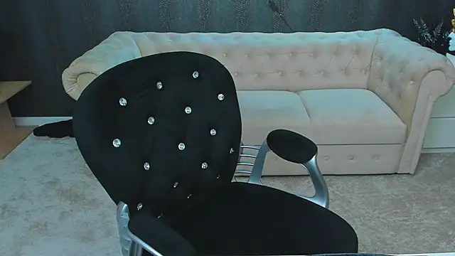 Snapshot of anemarieejolie chatting on February 10, 2025, 10:40 pm anemarieejolie online show from February 10, 2025, 10:40 pm