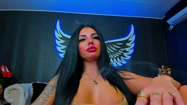 Snapshot of anemarieejolie chatting on December 4, 2025, 6:38 pm anemarieejolie online show from December 4, 2025, 6:38 pm