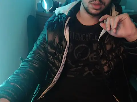 Snapshot of anjonoturno1 chatting on October 20, 2025, 8:15 am anjonoturno1 online show from October 20, 2025, 8:15 am