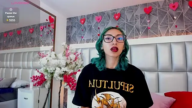 Im gaia online show from February 19, 2025, 1:28 pm