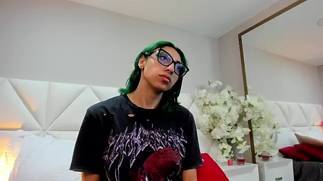 Im gaia online show from March 20, 2025, 1:15 pm