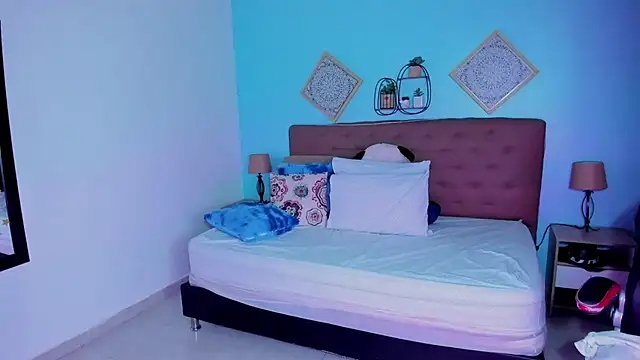 Edelaine rogers online show from March 27, 2026, 11:04 pm