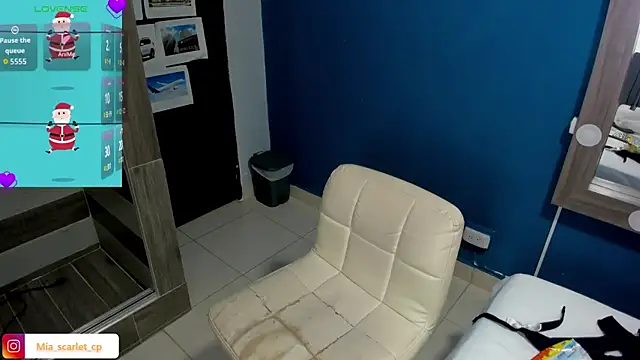 Snapshot of Mia_scarlet69 chatting on December 19, 2025, 12:45 pm Mia scarlet69 online show from December 19, 2025, 12:45 pm