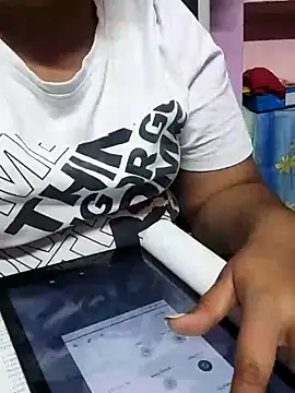 Snapshot of Rani_devi88 chatting on February 15, 2025, 12:33 pm Rani devi88 online show from February 15, 2025, 12:33 pm