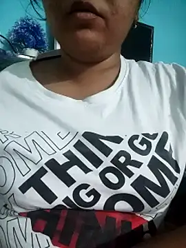 Snapshot of Rani_devi88 chatting on February 15, 2025, 3:39 pm Rani devi88 online show from February 15, 2025, 3:39 pm