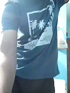 Snapshot of black_cobra70 chatting on December 16, 2024, 6:53 am black cobra70 online show from December 16, 2024, 6:53 am