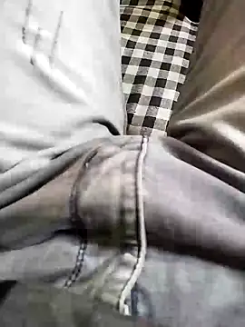 Snapshot of black_cobra70 chatting on December 25, 2024, 4:01 am black cobra70 online show from December 25, 2024, 4:01 am