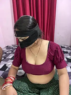 mickey love online show from April 19, 2026, 4:56 am