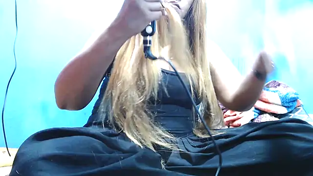 pareeti online show from March 22, 2025, 3:31 pm