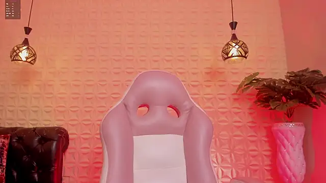 Snapshot of gaby_flow chatting on September 25, 2025, 10:30 am gaby flow online show from September 25, 2025, 10:30 am