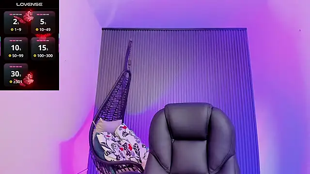 Snapshot of gaby_flow chatting on November 12, 2025, 7:31 am gaby flow online show from November 12, 2025, 7:31 am