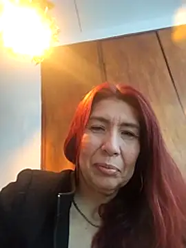 Snapshot of Perla_Franco chatting on December 23, 2025, 6:00 am Perla Franco online show from December 23, 2025, 6:00 am