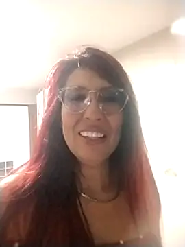 Snapshot of Perla_Franco chatting on February 3, 2026, 6:40 am Perla Franco online show from February 3, 2026, 6:40 am