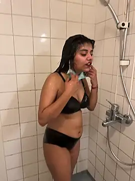 ScarletAss online show from January 1, 2025, 6:27 pm