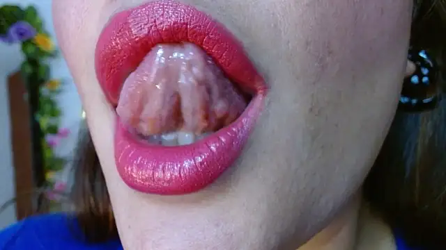 Snapshot of miss_evoleth2 chatting on February 11, 2026, 11:21 pm miss evoleth2 online show from February 11, 2026, 11:21 pm