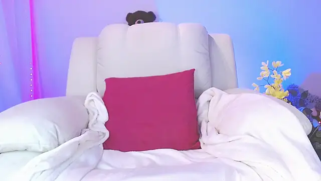 Snapshot of concubine chatting on December 16, 2024, 2:47 am concubine online show from December 16, 2024, 2:47 am