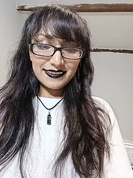 Snapshot of Lucy_Chery chatting on May 23, 2026, 12:05 am Lucy Chery online show from May 23, 2026, 12:05 am