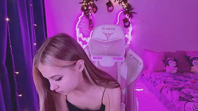 Snapshot of tikkisa chatting on December 26, 2024, 5:51 pm tikkisa online show from December 26, 2024, 5:51 pm