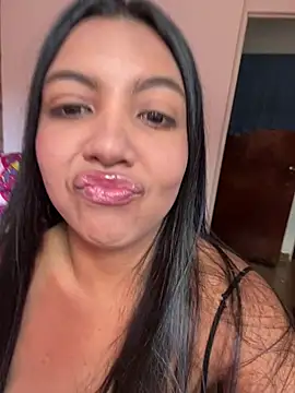 nicole fisherr online show from June 27, 2026, 8:25 pm