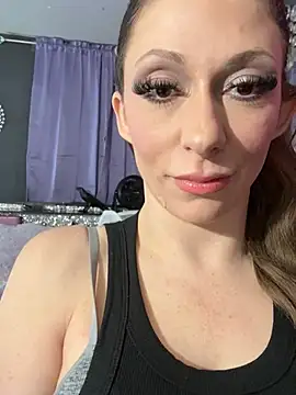 nextdoor barbie online show from March 2, 2025, 3:34 am
