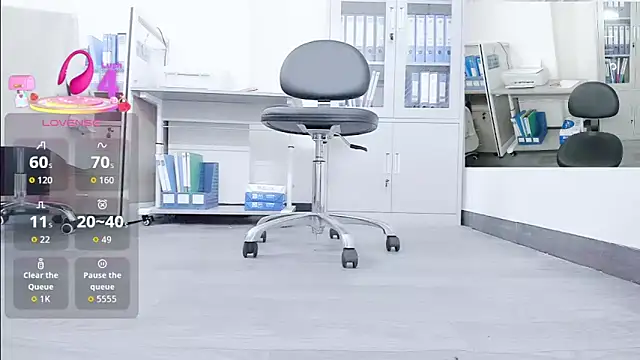 Snapshot of Cheryl_106 chatting on November 2, 2025, 2:14 am Cheryl 106 online show from November 2, 2025, 2:14 am