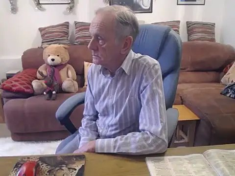 Ferret7777 online show from December 5, 2025, 2:58 pm