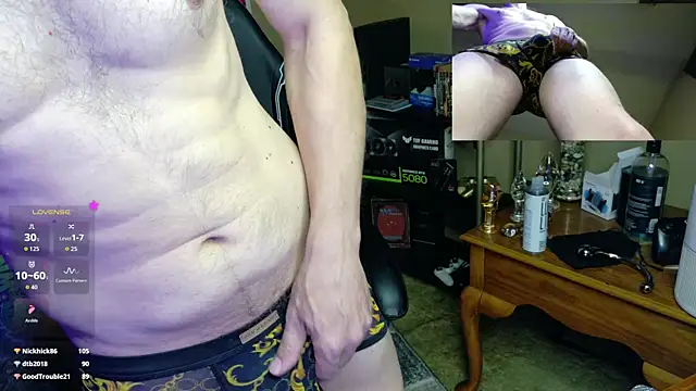 Snapshot of MasterForgedRayy chatting on March 12, 2026, 4:29 am MasterForgedRayy online show from March 12, 2026, 4:29 am