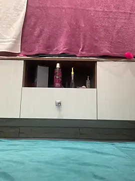 abyusif101099 online show from March 18, 2026, 9:18 pm