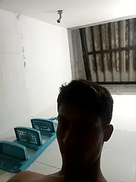 Snapshot of wolf_james123 chatting on January 27, 2025, 12:22 am wolf james123 online show from January 27, 2025, 12:22 am