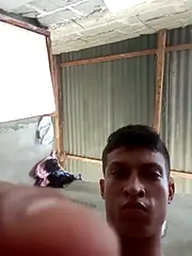 Snapshot of wolf_james123 chatting on October 31, 2025, 3:57 pm wolf james123 online show from October 31, 2025, 3:57 pm