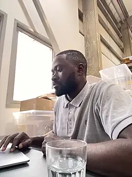 Blakishie online show from February 15, 2025, 9:49 am