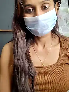 Snapshot of Oleevia chatting on November 7, 2025, 9:53 am Oleevia online show from November 7, 2025, 9:53 am